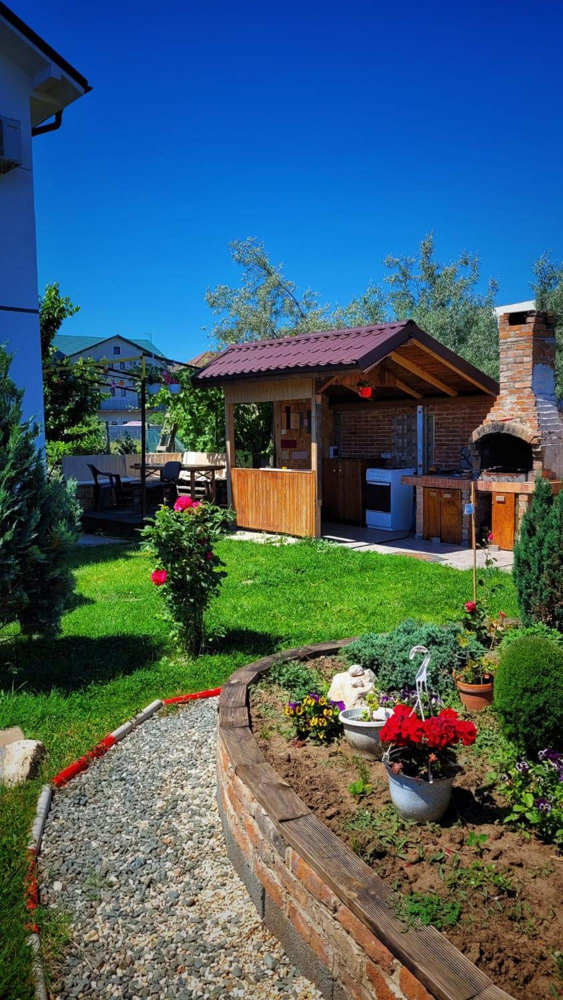 Hotel Casa Alba Năvodari Esterno foto