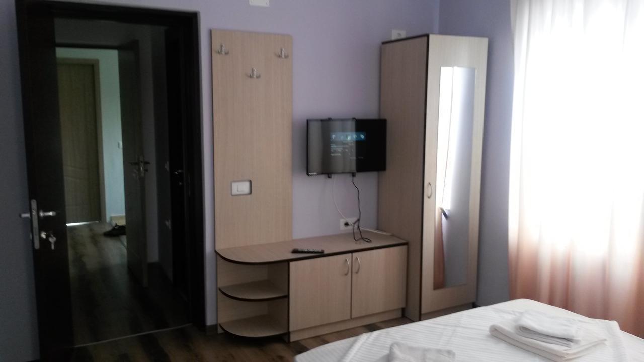 Hotel Casa Alba Năvodari Esterno foto